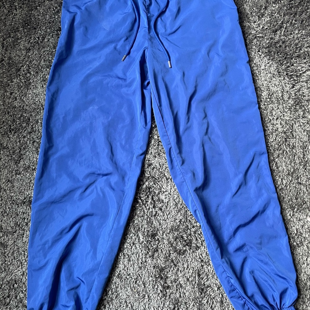 windbreaker joggers💙